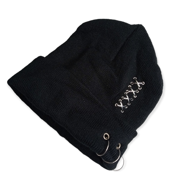 Hot topic pierced beanie one size black. New - Picture 3 of 6